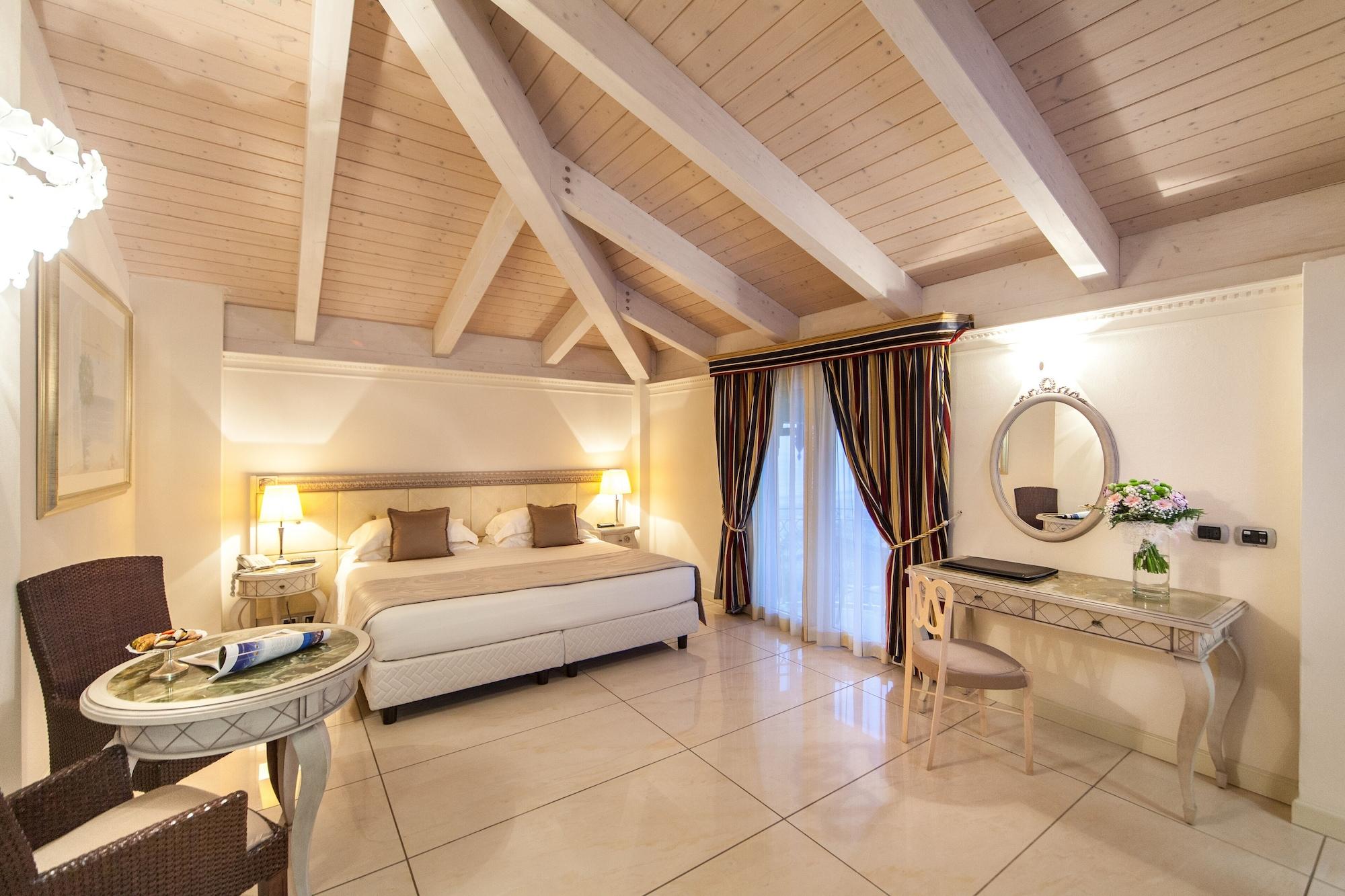Palace Hotel Milano Marittima Dış mekan fotoğraf