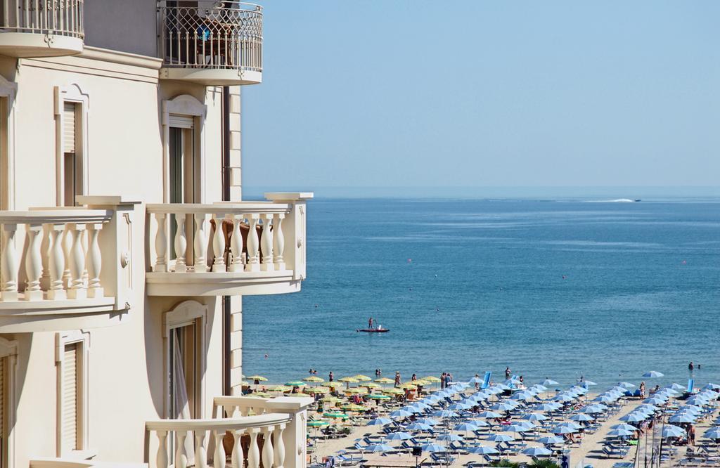 Palace Hotel Milano Marittima Dış mekan fotoğraf