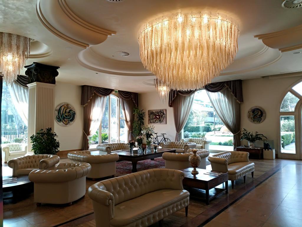 Palace Hotel Milano Marittima Dış mekan fotoğraf
