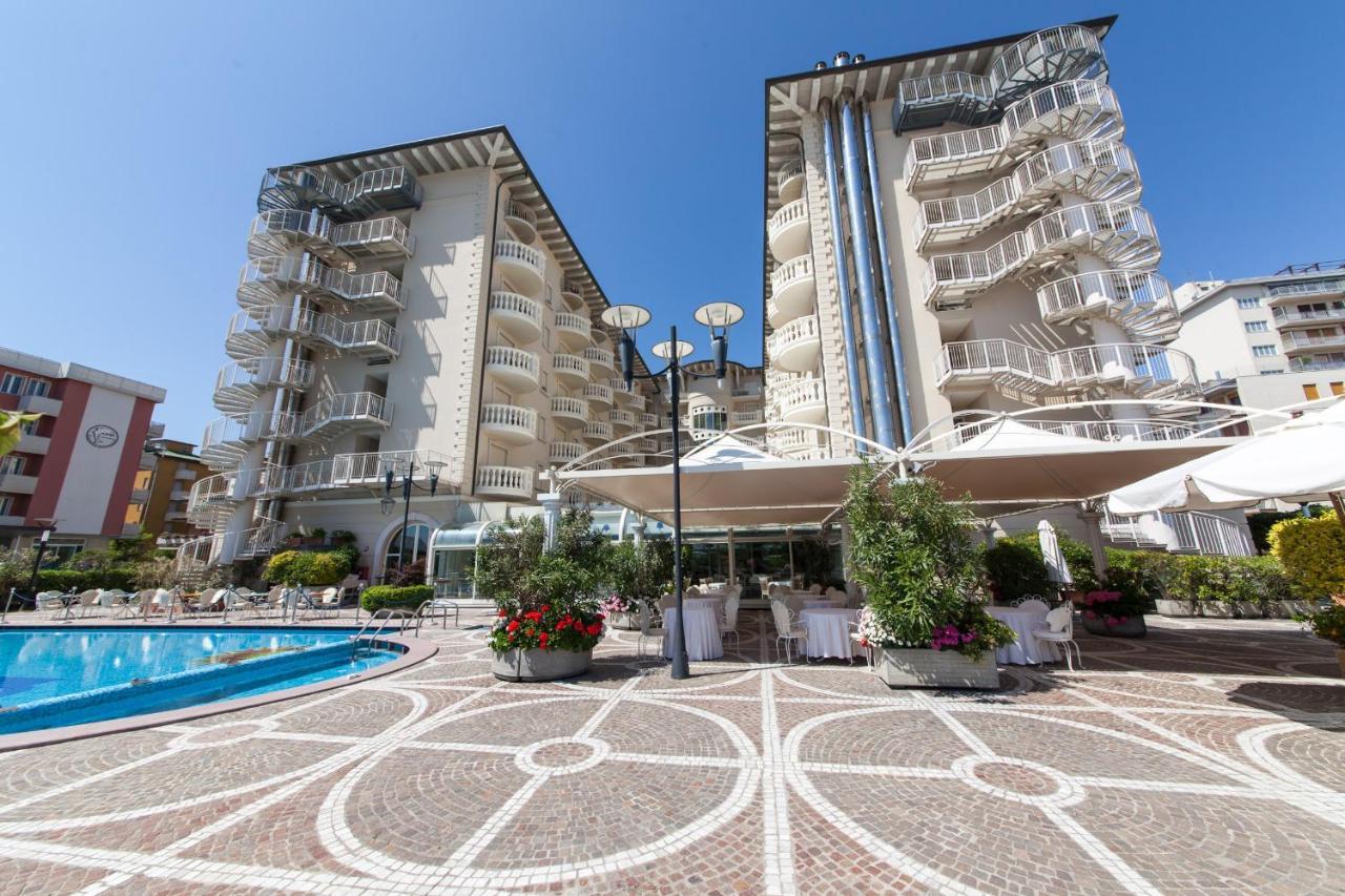 Palace Hotel Milano Marittima Dış mekan fotoğraf