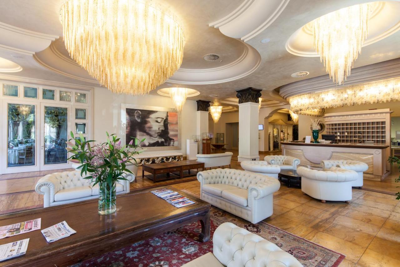 Palace Hotel Milano Marittima Dış mekan fotoğraf