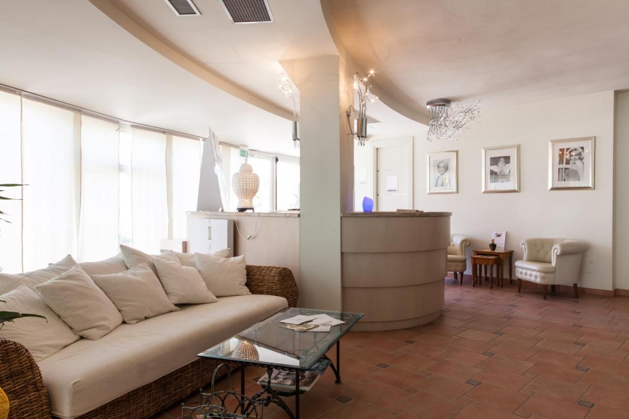 Palace Hotel Milano Marittima Dış mekan fotoğraf